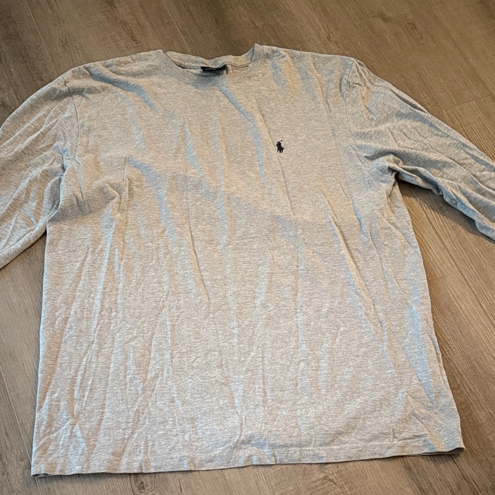 Men's Gray Long Sleeve Shirt